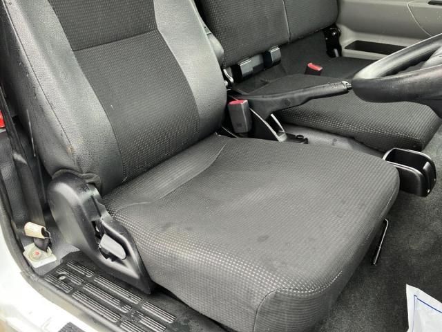 MITSUBISHI CANTER 2019 Image 31