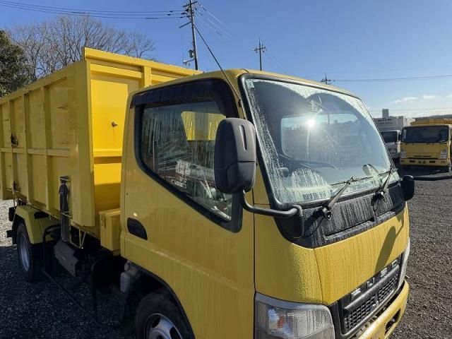 MITSUBISHI CANTER 2011 Image 31