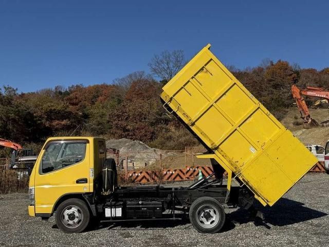 MITSUBISHI CANTER 2011 Image 31