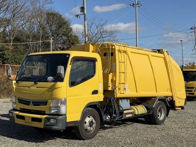 MITSUBISHI CANTER 2018 Image 31