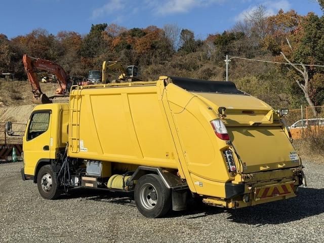 MITSUBISHI CANTER 2018 Image 31