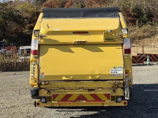 MITSUBISHI CANTER 2018 Image 31