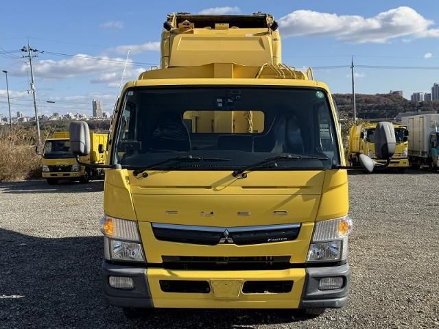 MITSUBISHI CANTER 2018 Image 31