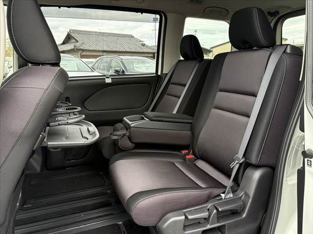 NISSAN SERENA  S-HYBRID 2016 Image 31