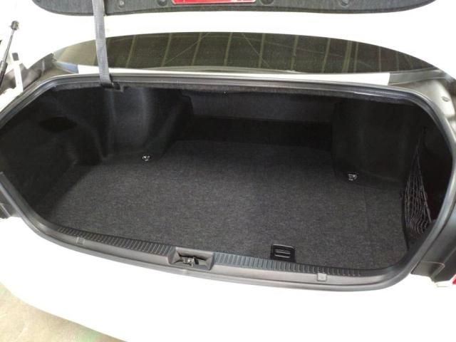 TOYOTA CROWN SEDAN 2011 Image 31