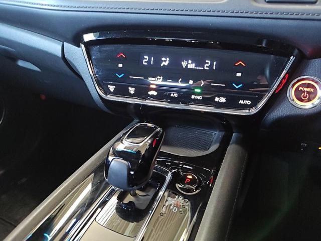 HONDA VEZEL HYBRID 2019 Image 31