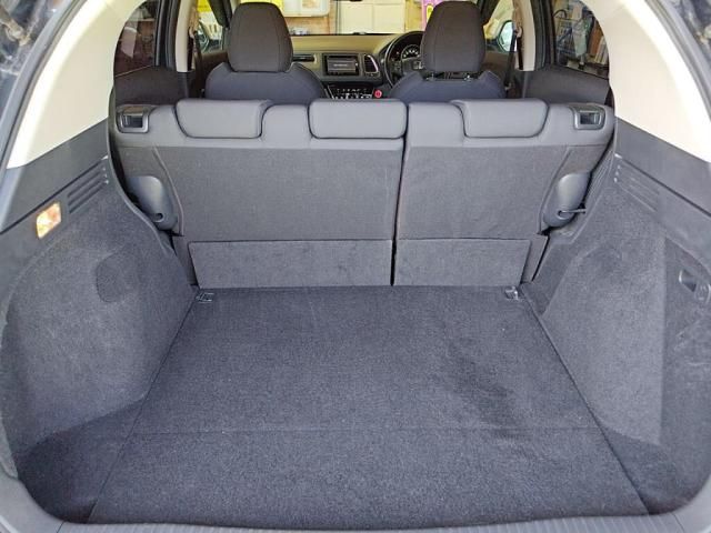 HONDA VEZEL HYBRID 2019 Image 31