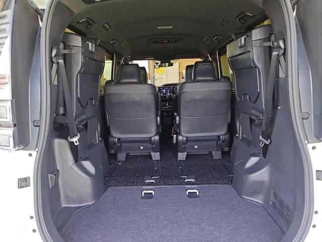 TOYOTA VOXY 2021 Image 31