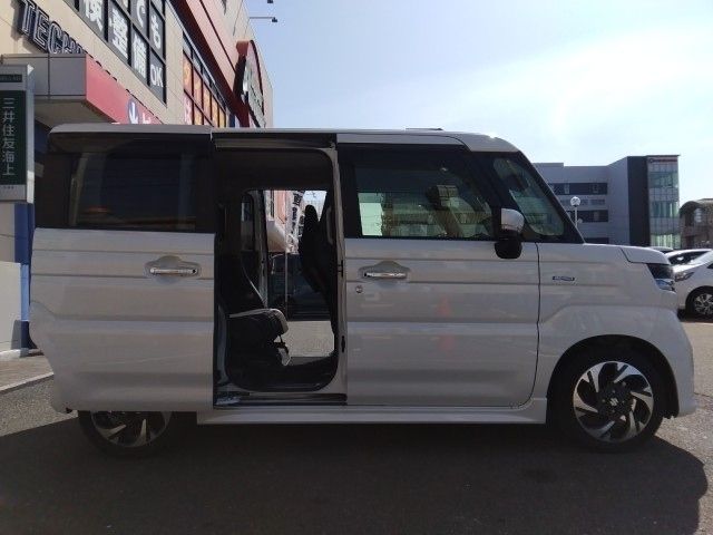 SUZUKI SPACIA CUSTOM 2024 Image 31