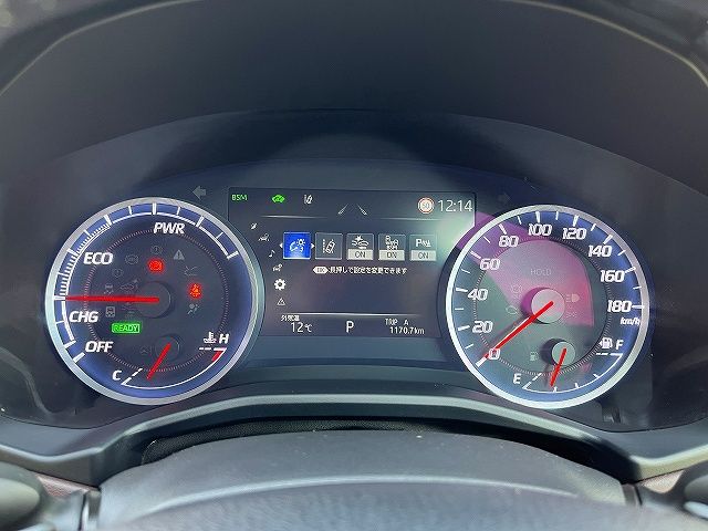 TOYOTA CROWN SEDAN HYBRID 2018 Image 31