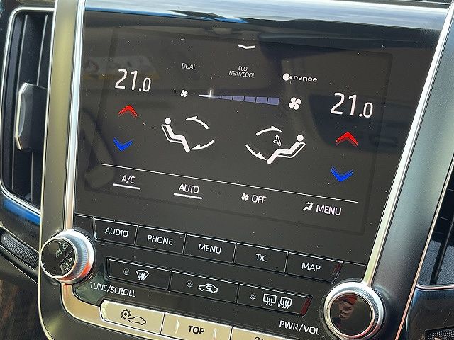 TOYOTA CROWN SEDAN HYBRID 2018 Image 31