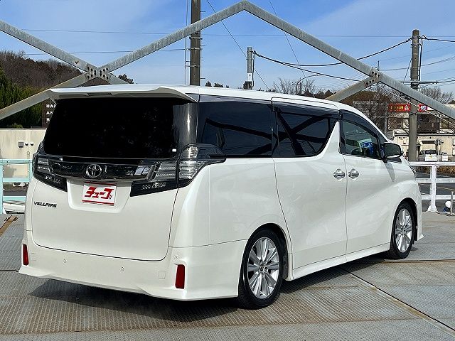 TOYOTA VELLFIRE 2015 Image 31