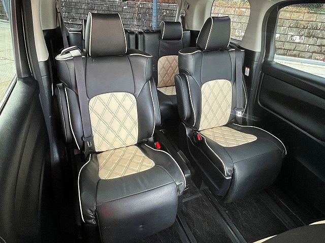 TOYOTA VELLFIRE 2015 Image 31