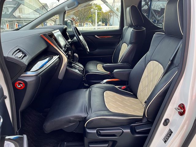 TOYOTA VELLFIRE 2015 Image 31