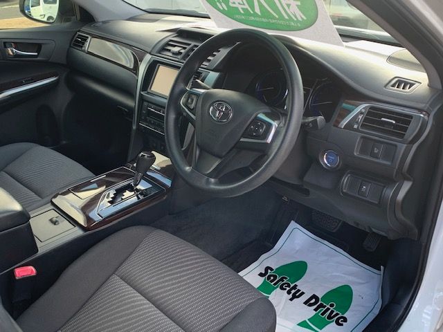 TOYOTA CAMRY HYBRID 2015 Image 31