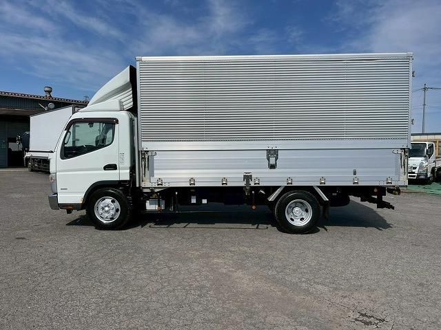 MITSUBISHI CANTER 2018 Image 31