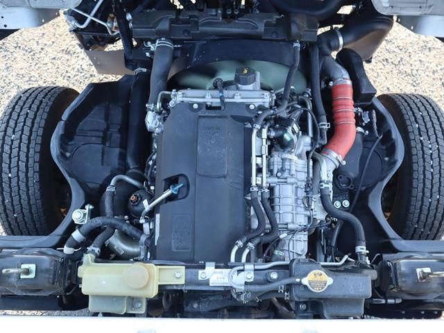 MITSUBISHI CANTER 2021 Image 31