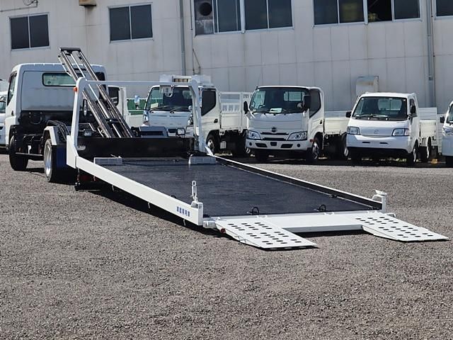 MITSUBISHI CANTER 2017 Image 31