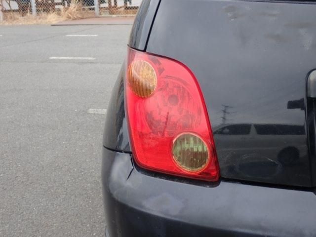 TOYOTA IST 2004 Image 31