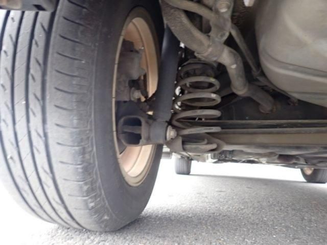 TOYOTA IST 2004 Image 31