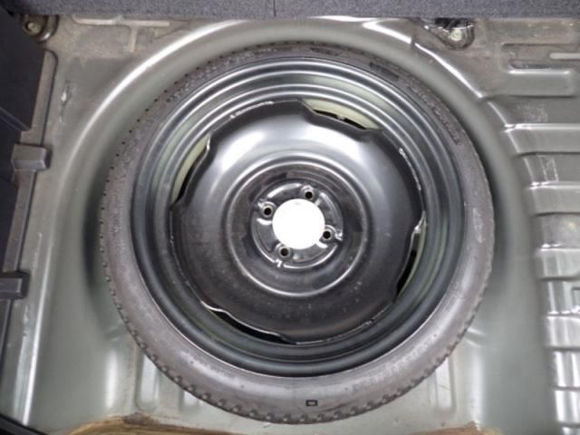 TOYOTA IST 2004 Image 31