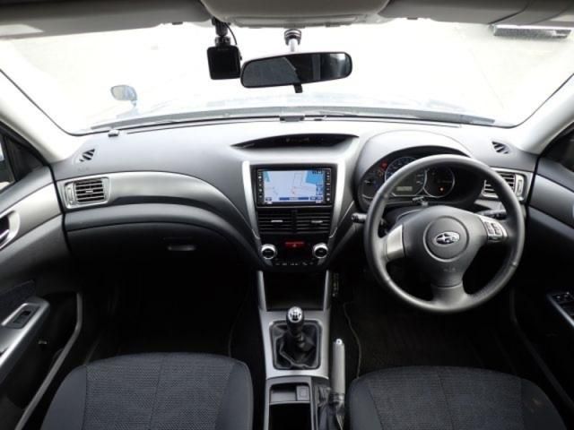 SUBARU FORESTER 2011 Image 31