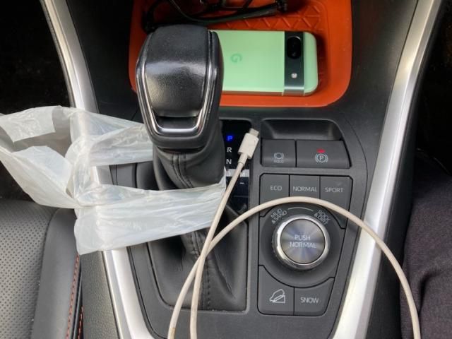 TOYOTA RAV4 4WD 2023 Image 31