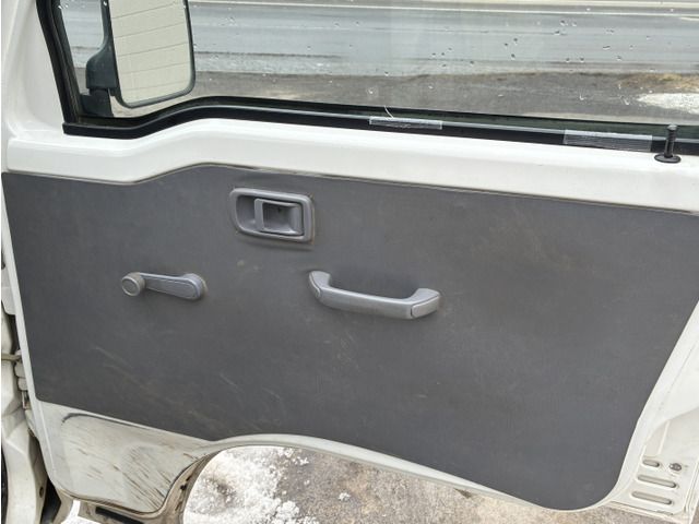 DAIHATSU HIJET TRUCK 4WD 2001 Image 31