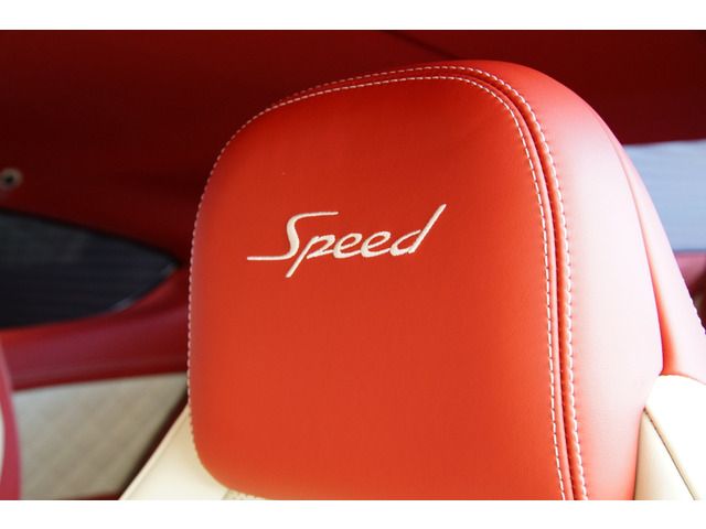 BENTLEY COUPE 2015 Image 31
