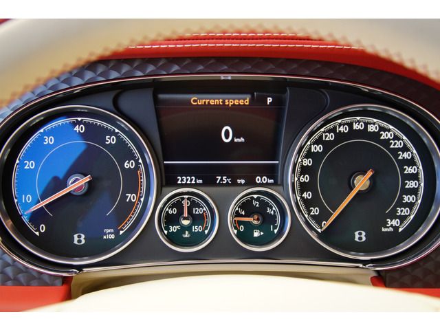 BENTLEY COUPE 2015 Image 31