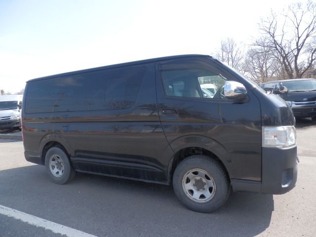 TOYOTA HIACE VAN 4WD 2014 Image 31