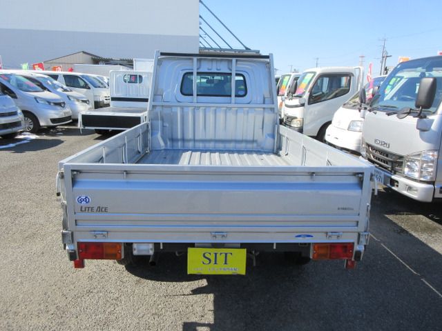 TOYOTA LITEACE TRUCK 2WD 2017 Image 31