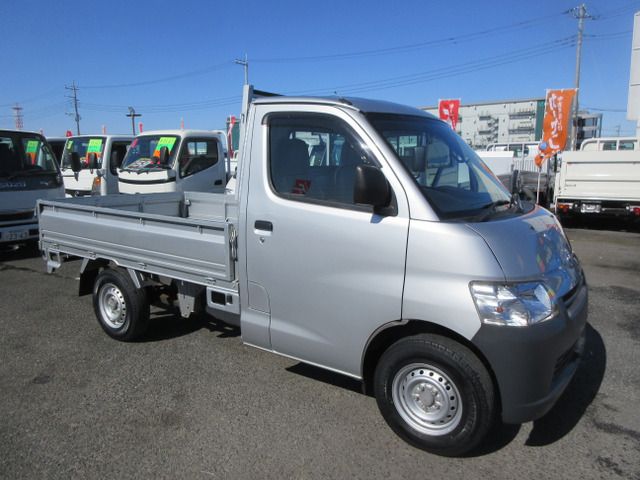 TOYOTA LITEACE TRUCK 2WD 2017 Image 31