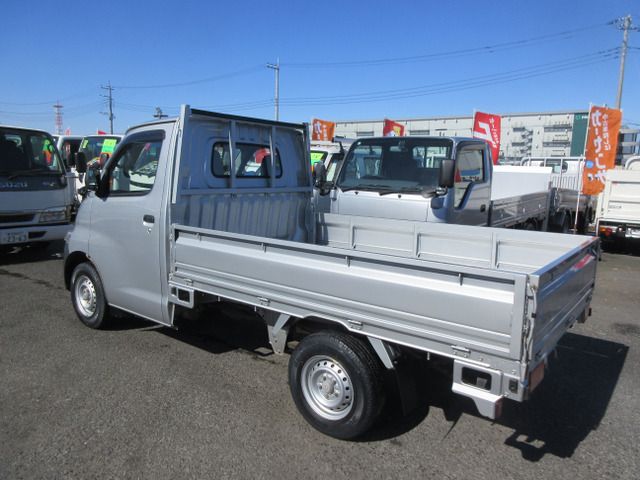TOYOTA LITEACE TRUCK 2WD 2017 Image 31