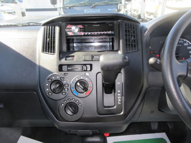 TOYOTA LITEACE TRUCK 2WD 2017 Image 31