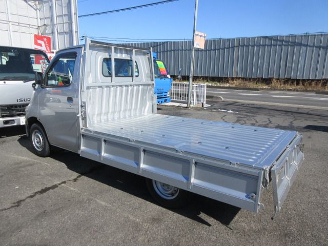 TOYOTA LITEACE TRUCK 2WD 2017 Image 31