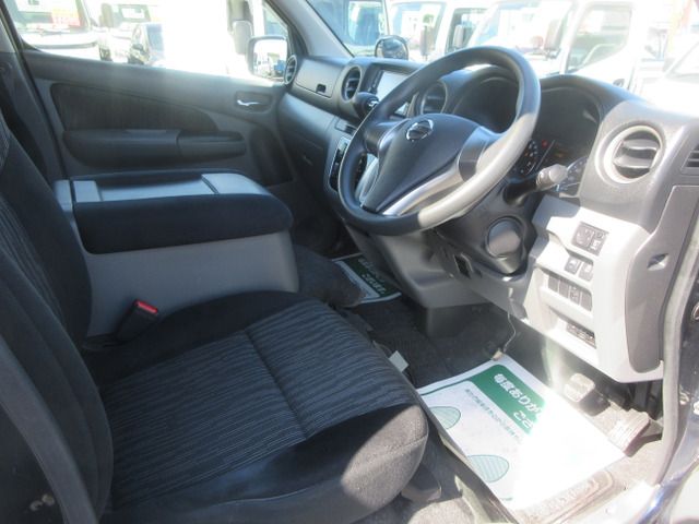 NISSAN NV350 CARAVAN 2020 Image 31