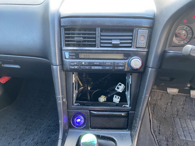 NISSAN SKYLINE COUPE 1999 Image 31