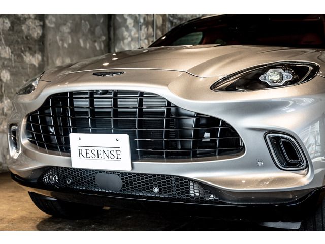 ASTON MARTIN SUV 2024 Image 31