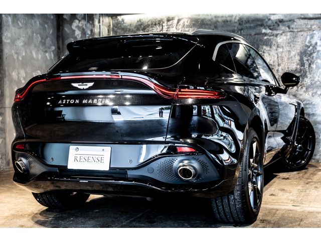 ASTON MARTIN SUV 2022 Image 31