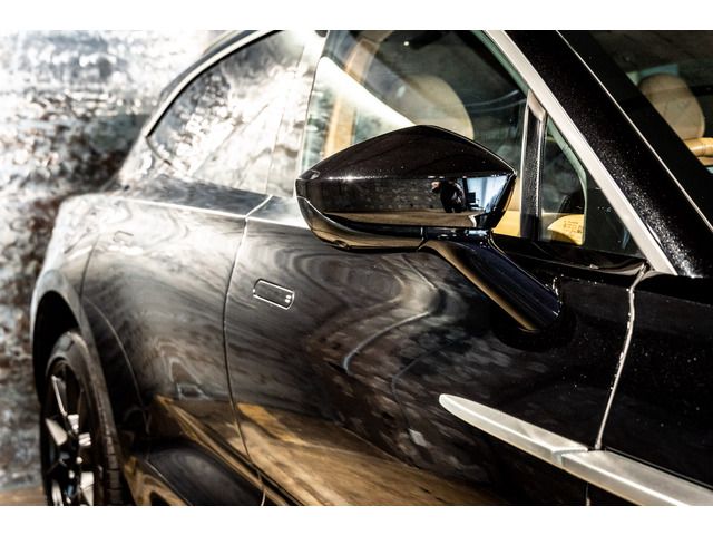 ASTON MARTIN SUV 2022 Image 31