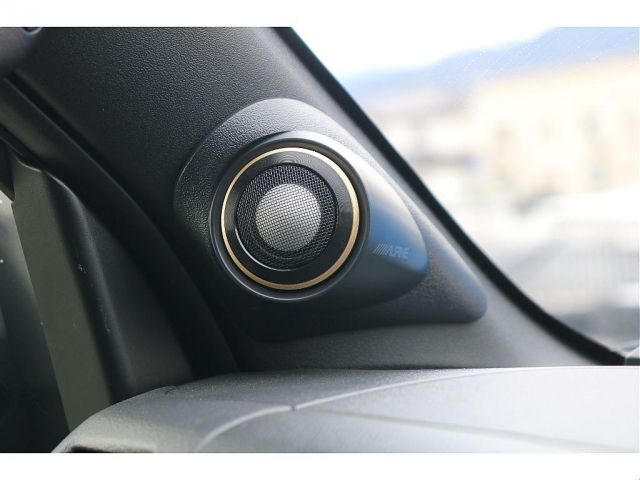 TOYOTA HIACE VAN 4WD 2023 Image 31