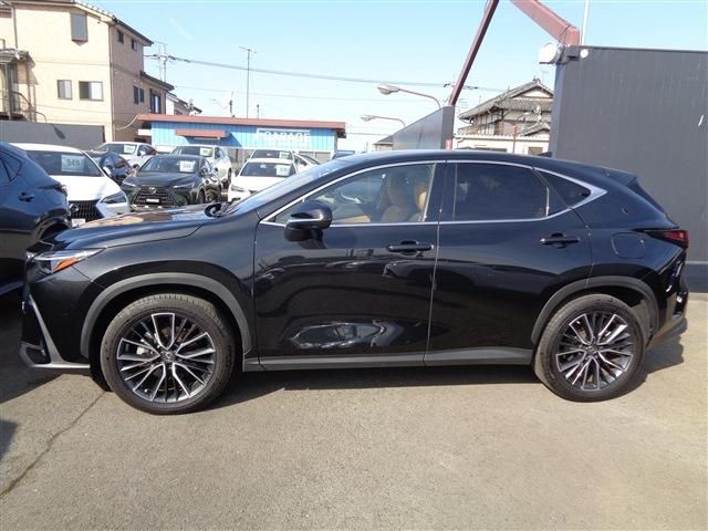 TOYOTA LEXUS NX250 2023 Image 31