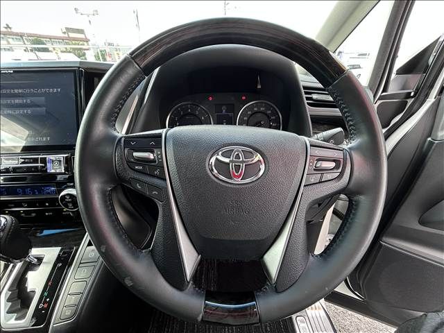 TOYOTA ALPHARD 2016 Image 31