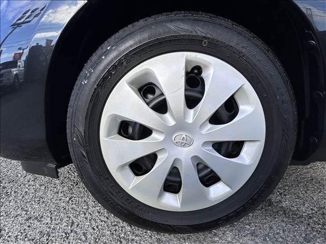 TOYOTA AQUA 2013 Image 31