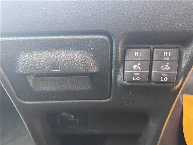 TOYOTA ESQUIRE HYBRID 2015 Image 31