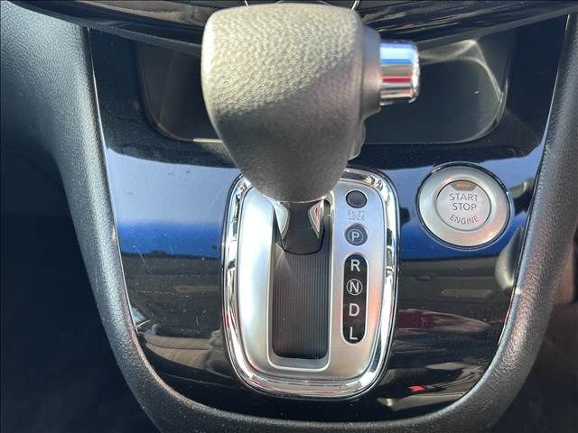 NISSAN SERENA  S-HYBRID 2015 Image 31