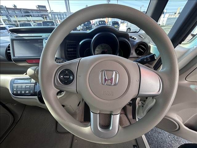 HONDA N BOX 2013 Image 31