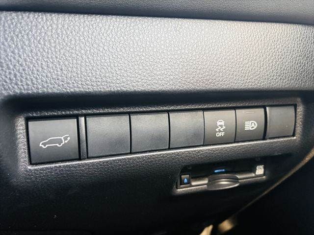 TOYOTA HARRIER 2WD 2020 Image 31