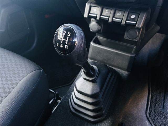 SUZUKI JIMNY 4WD 2021 Image 31